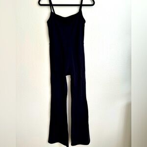 ARITZIA WILFRED FREE FREESTYLE KICK FLARE JUMPSUIT